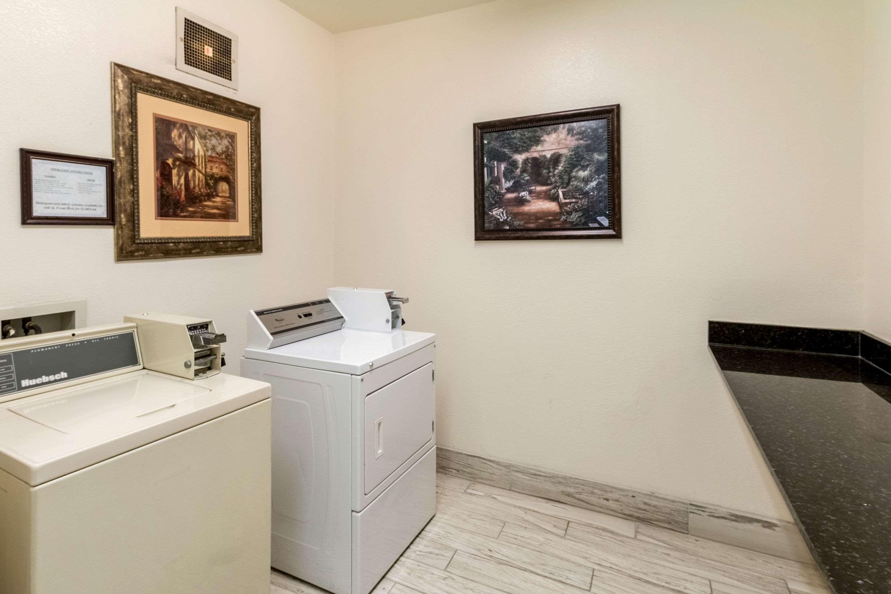Quality Suites Burleson - Ft Worth Экстерьер фото